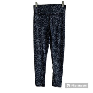 Zyia Active Butt Scrunch 7/8 High Rise Leggings Blue Stone Leopard Women’s 6-8